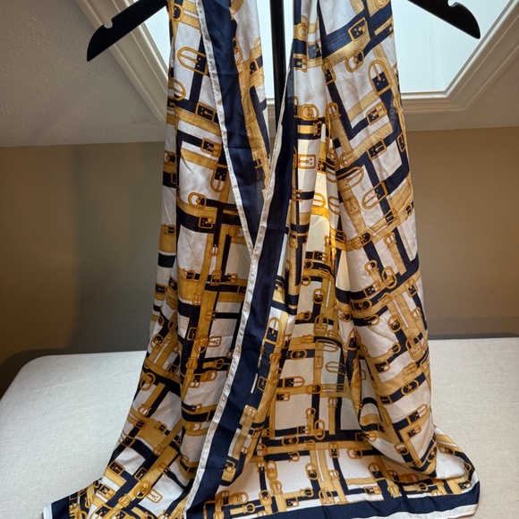 Large Vintage Equestrian Belts Scarf White Navy Gold - Picture 6 of 7